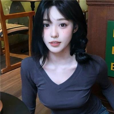 艳妻扮婢记